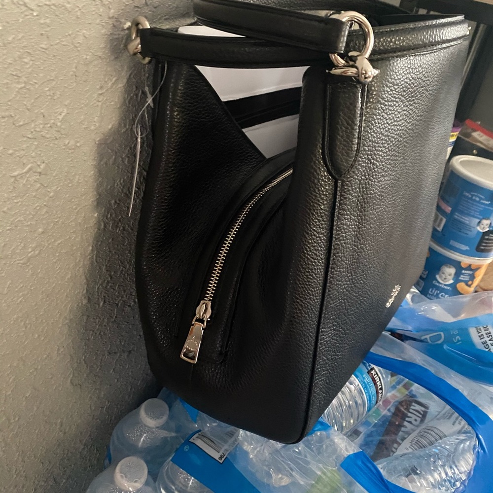Coach purse - Picture 1 of 3